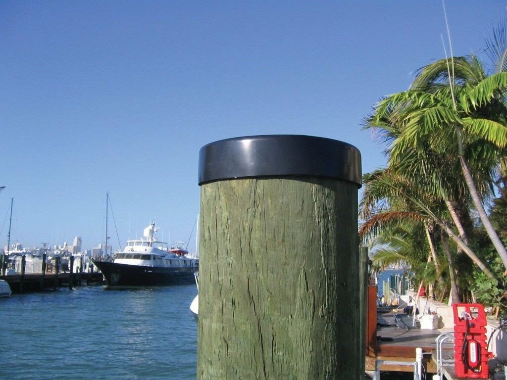 White Marine Dock Piling Flat Cap 4″ to 14″ – Plyon Post Piling Flat Cover Caps