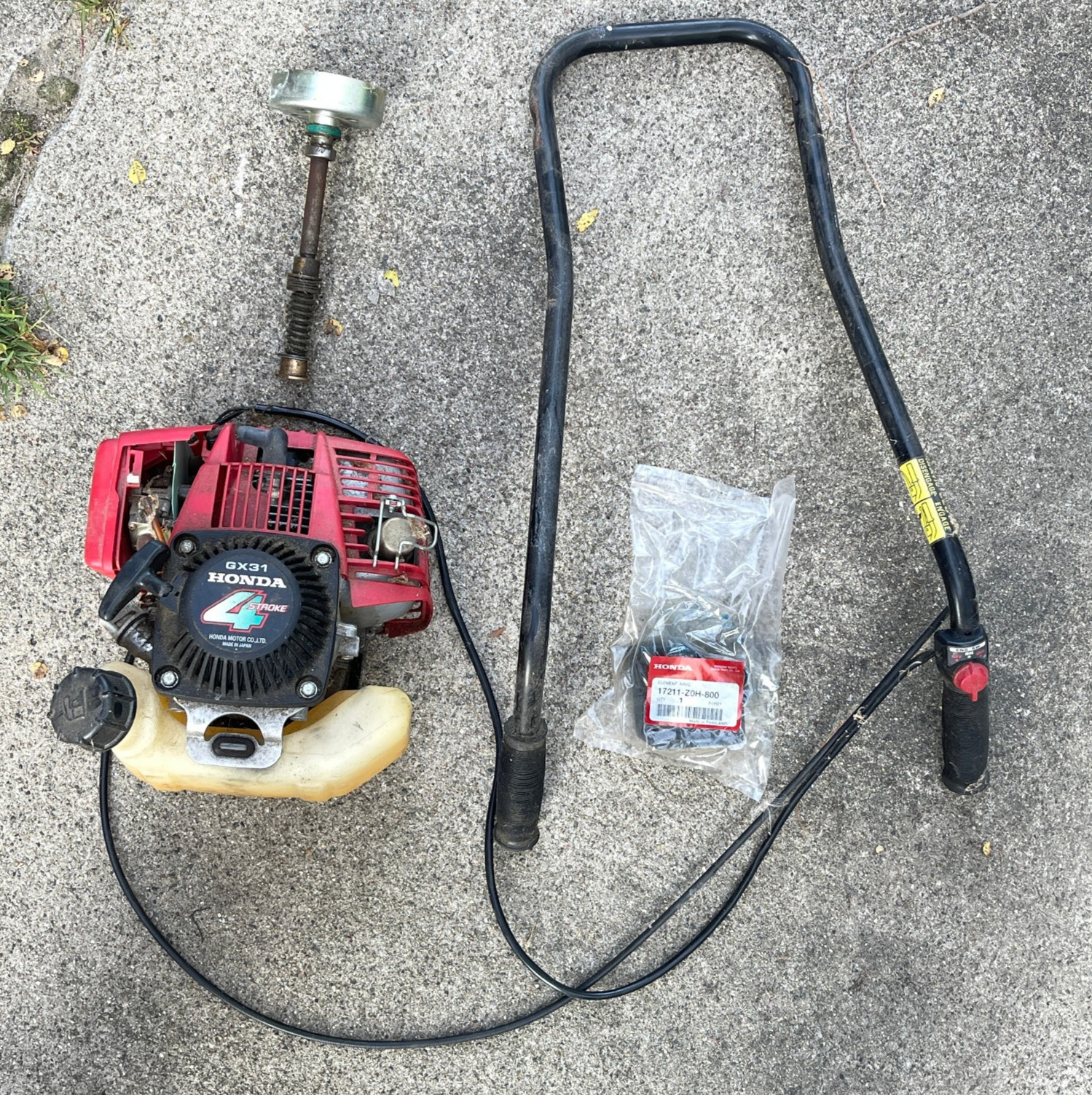 Honda Made in Japan OEM GX31 4-Stroke Engine from Harmony FG100 Tiller w/ Clutch
